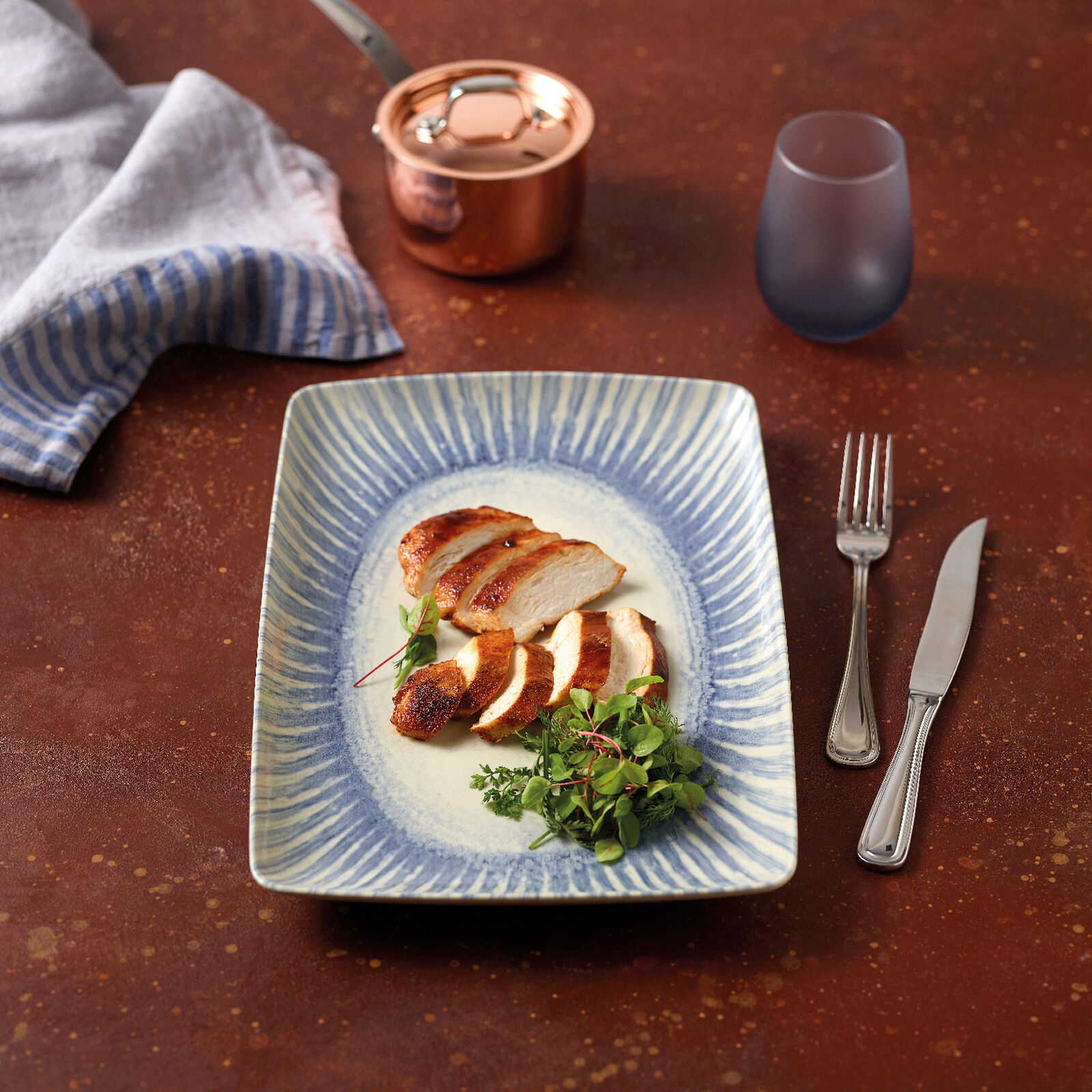 Piatto piano  image number null