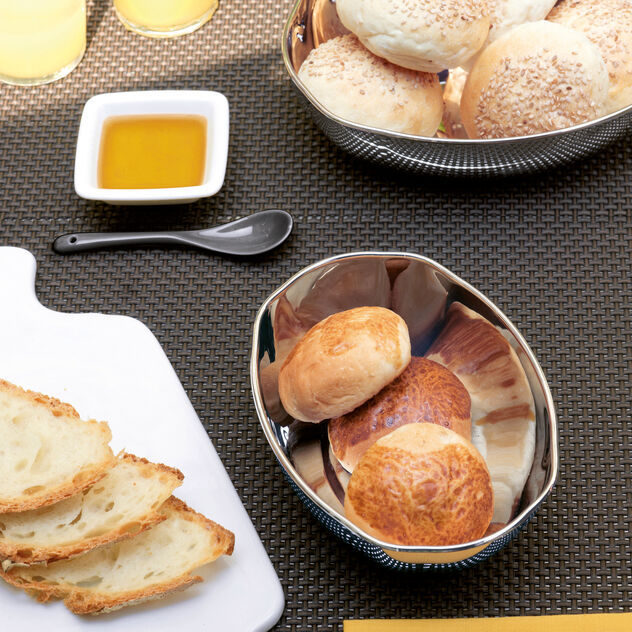 Bread basket  image number 1