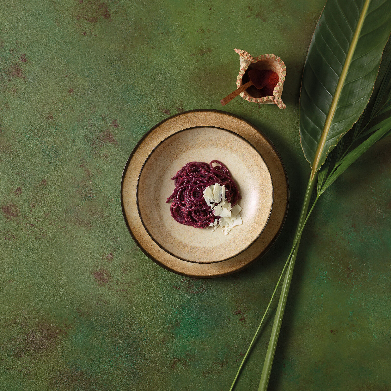 Piatto piano  image number null