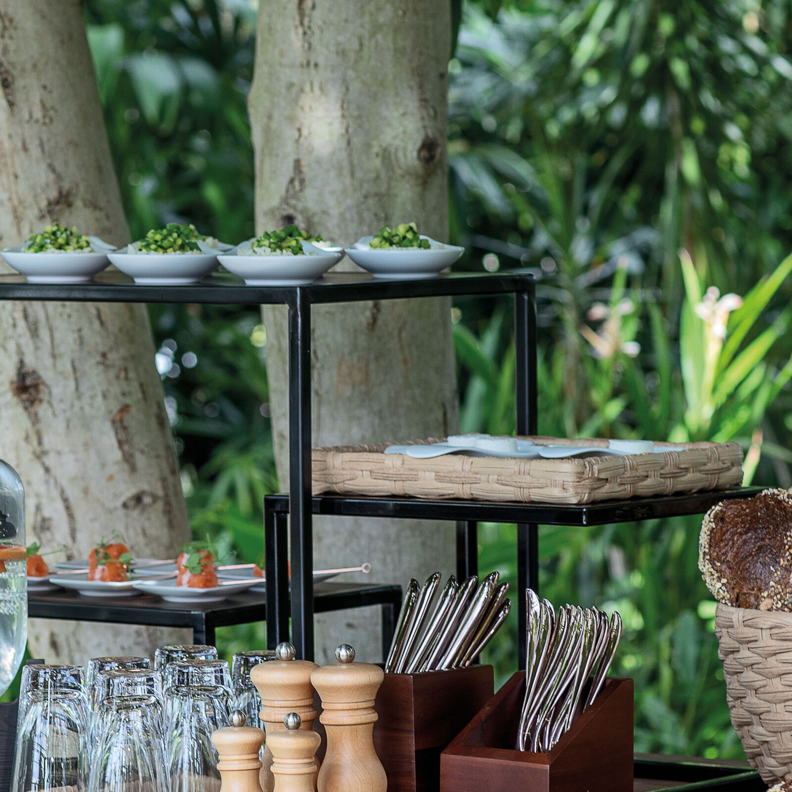 Cutlery/breadstick dispenser tilted image number null