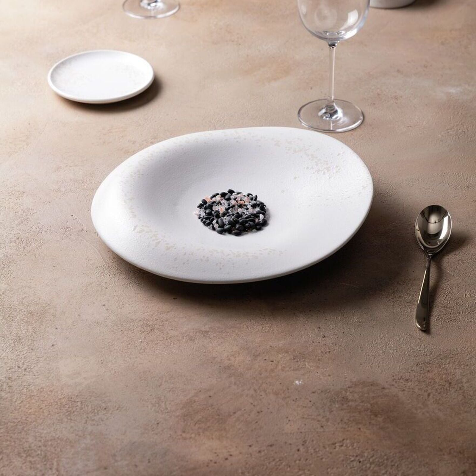 Plate deep organic image number null
