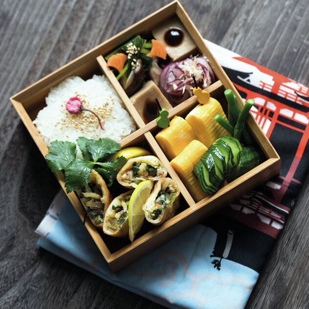 Sushi plate  image number 3