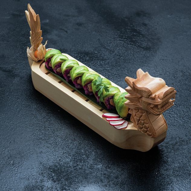 Sushi boat  image number 4