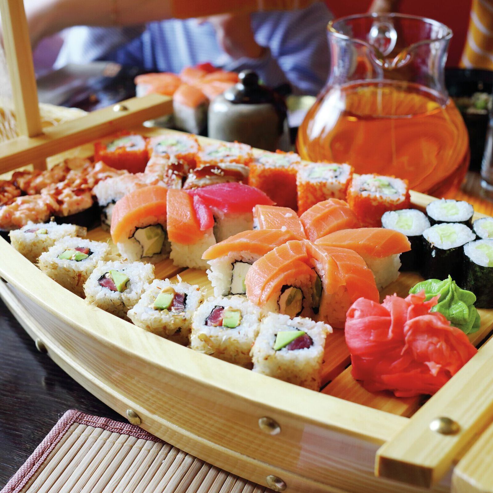 Sushi boat  image number null