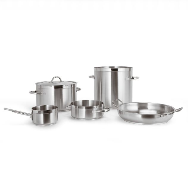 Curved sauté pan  image number 6