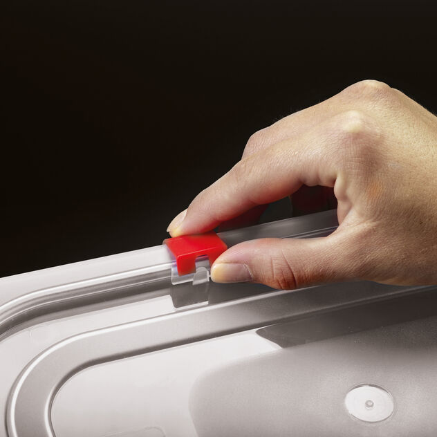 Clips for lids image number 2