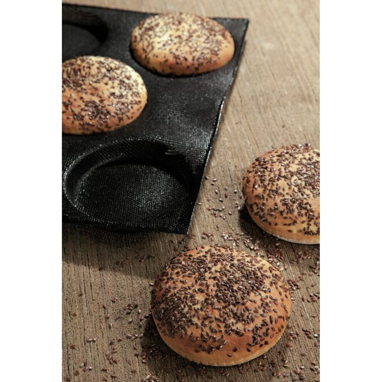 Mold multiple image number null