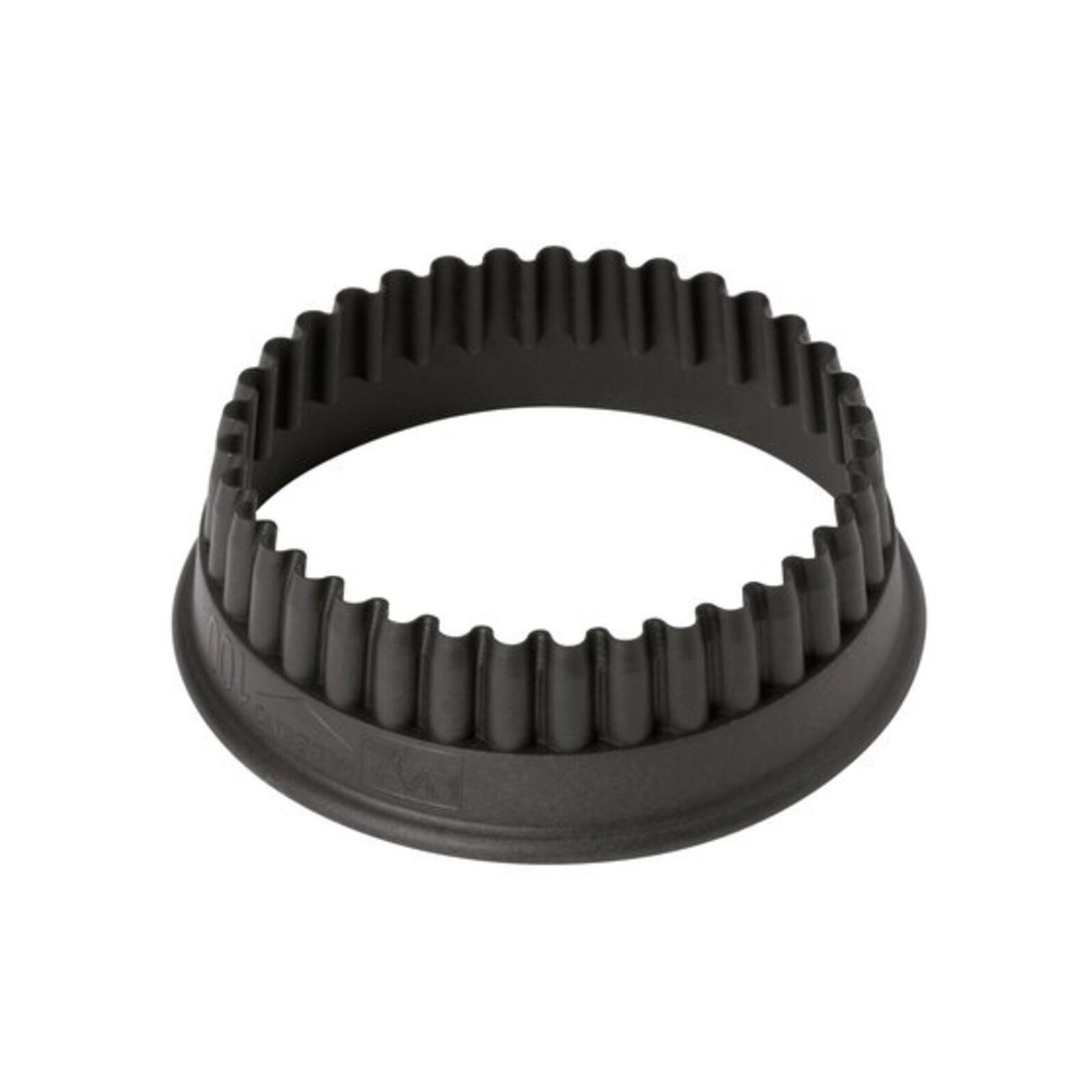 Cutter with fluted edges image number null