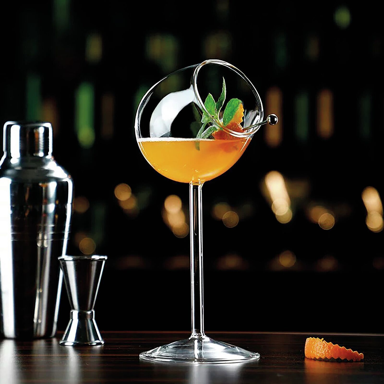 Calice cocktail inclinato image number null