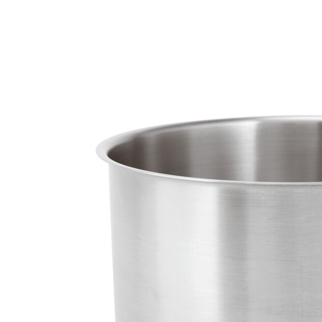 Sauce pot medium-sized  image number 4