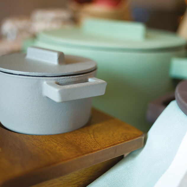 Saucepot stand  image number 4