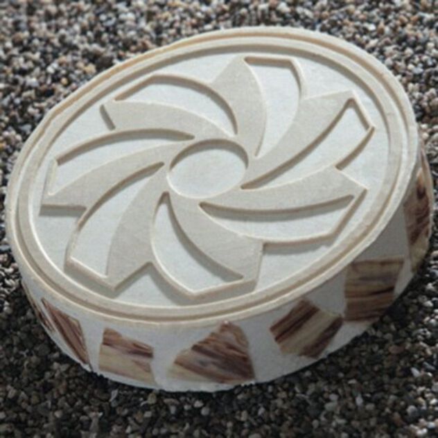 Mold Flexipan Relief Mat Rosette image number 1