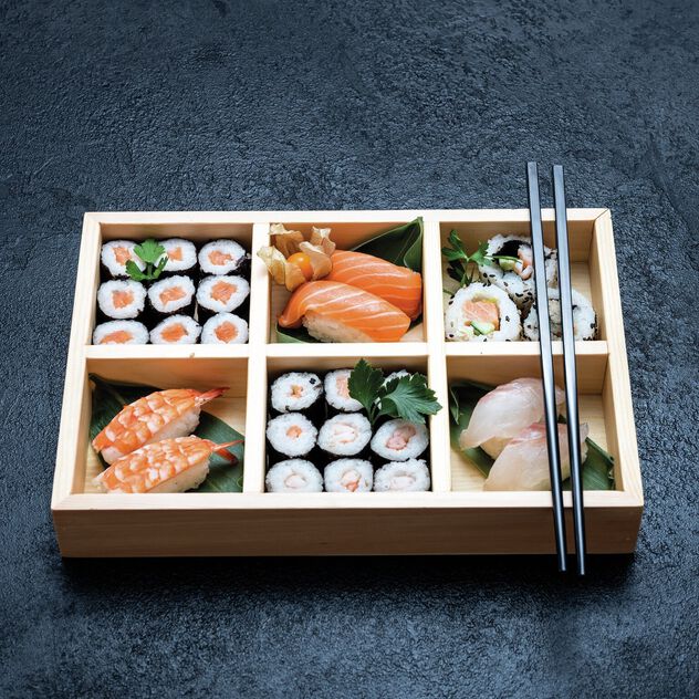 Sushi plate  image number 3