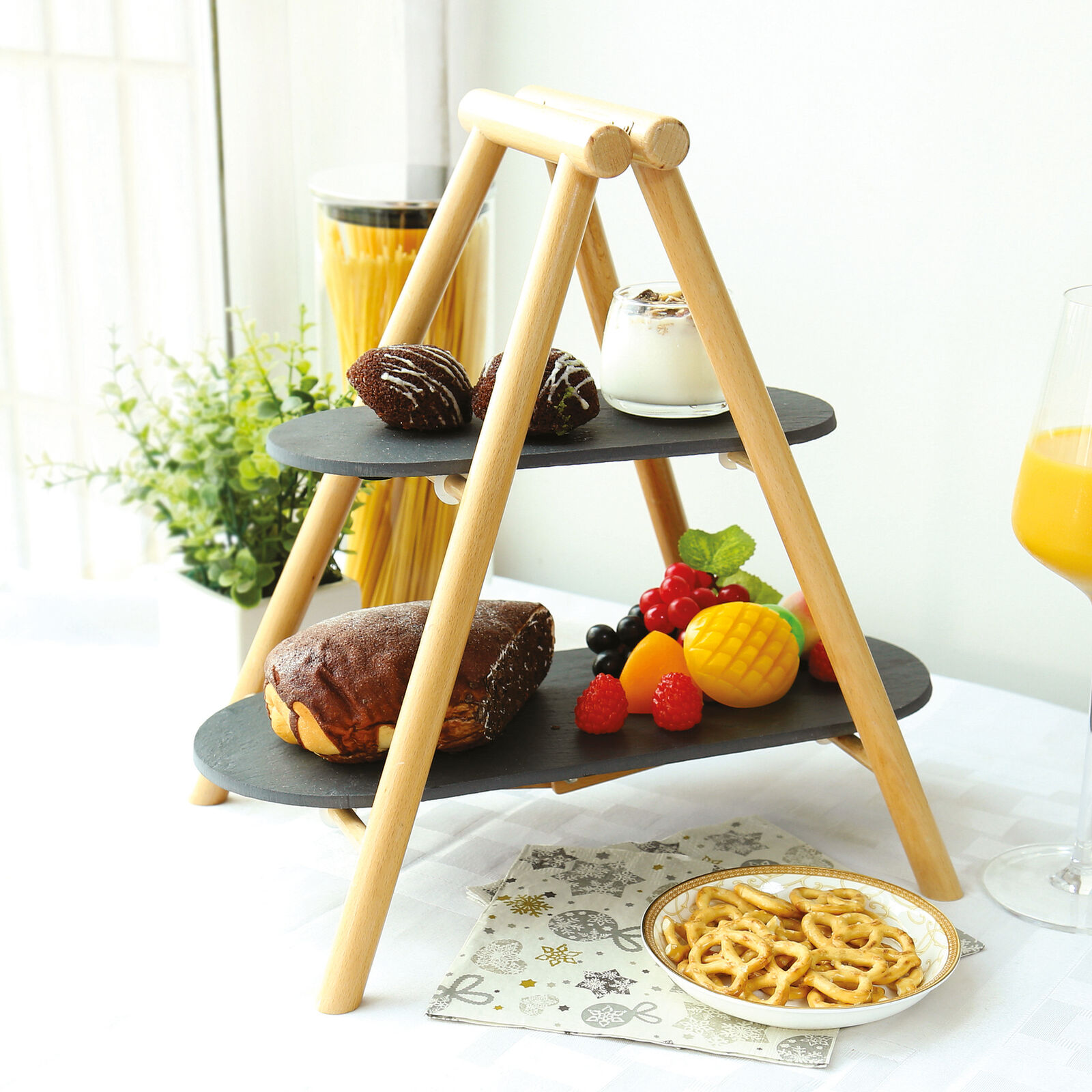 Stand 2 tiers image number null