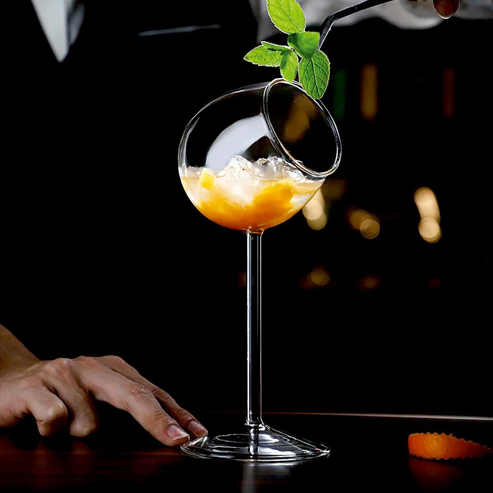 Calice cocktail inclinato image number null
