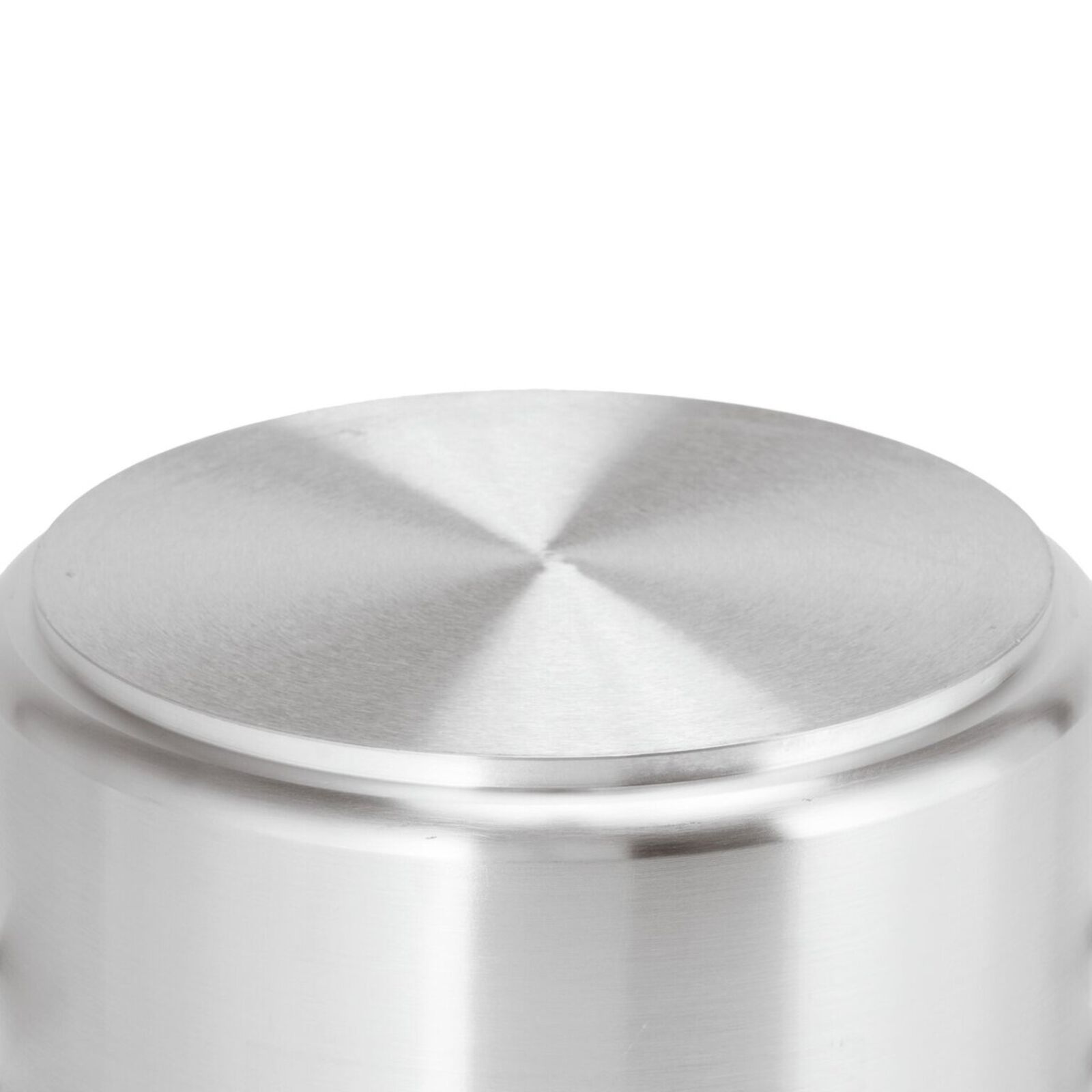 Stock pot with tap image number null