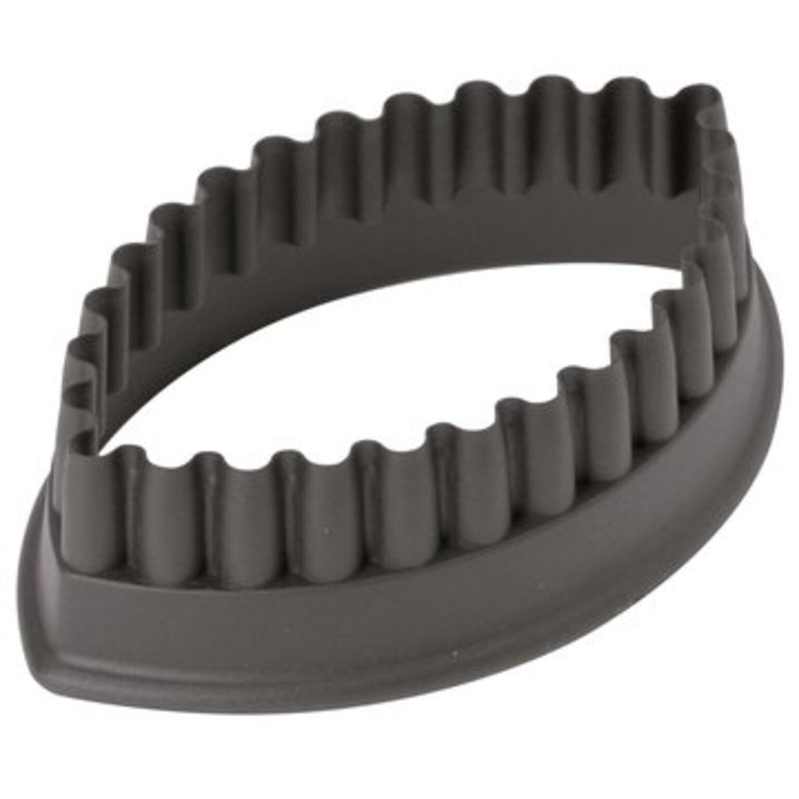 Cutter with fluted edges image number null