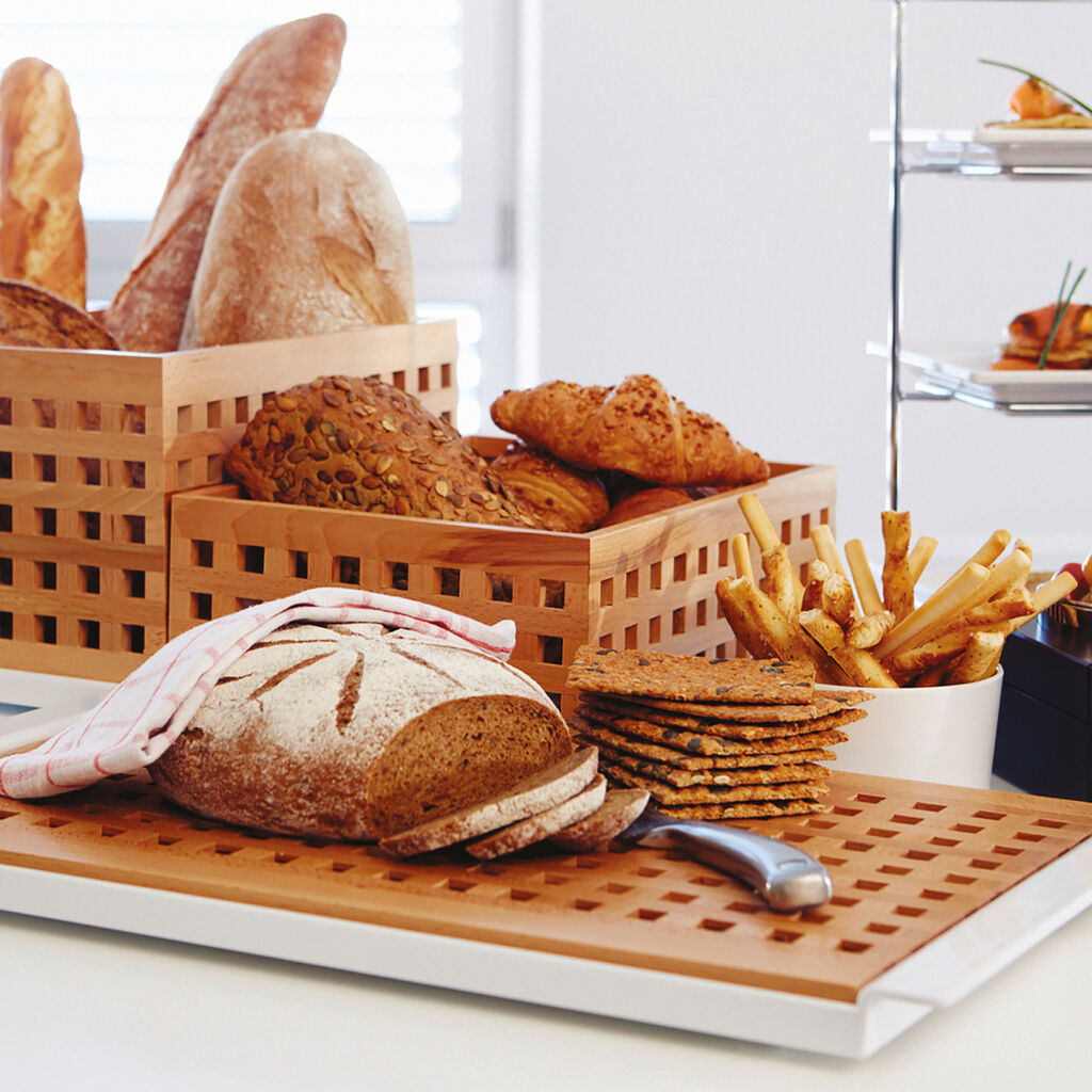 Bread basket  image number 1