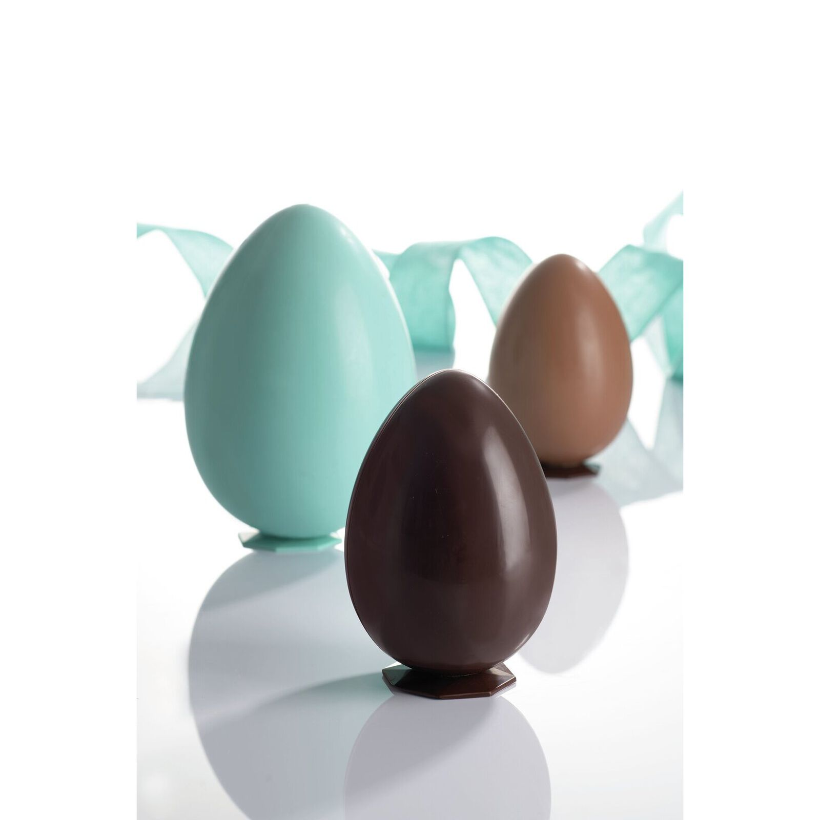 Chocolate mold for easter eggs image number null