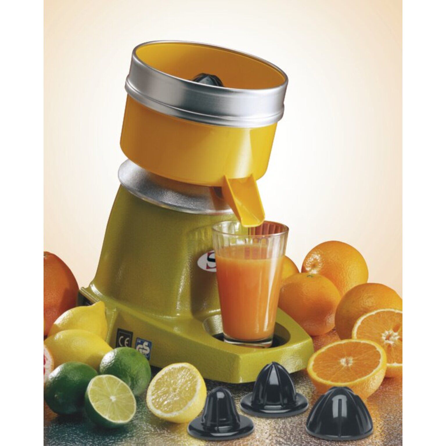 Citrus fruit squeezer 4