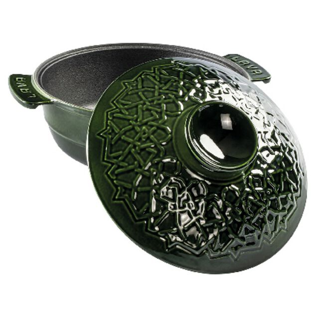 Casserole pot with lid image number 0