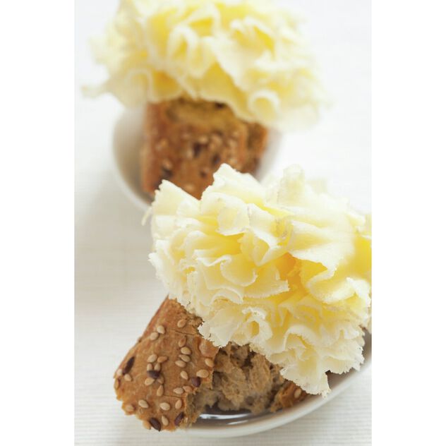 Grater rotating for cheese image number 1