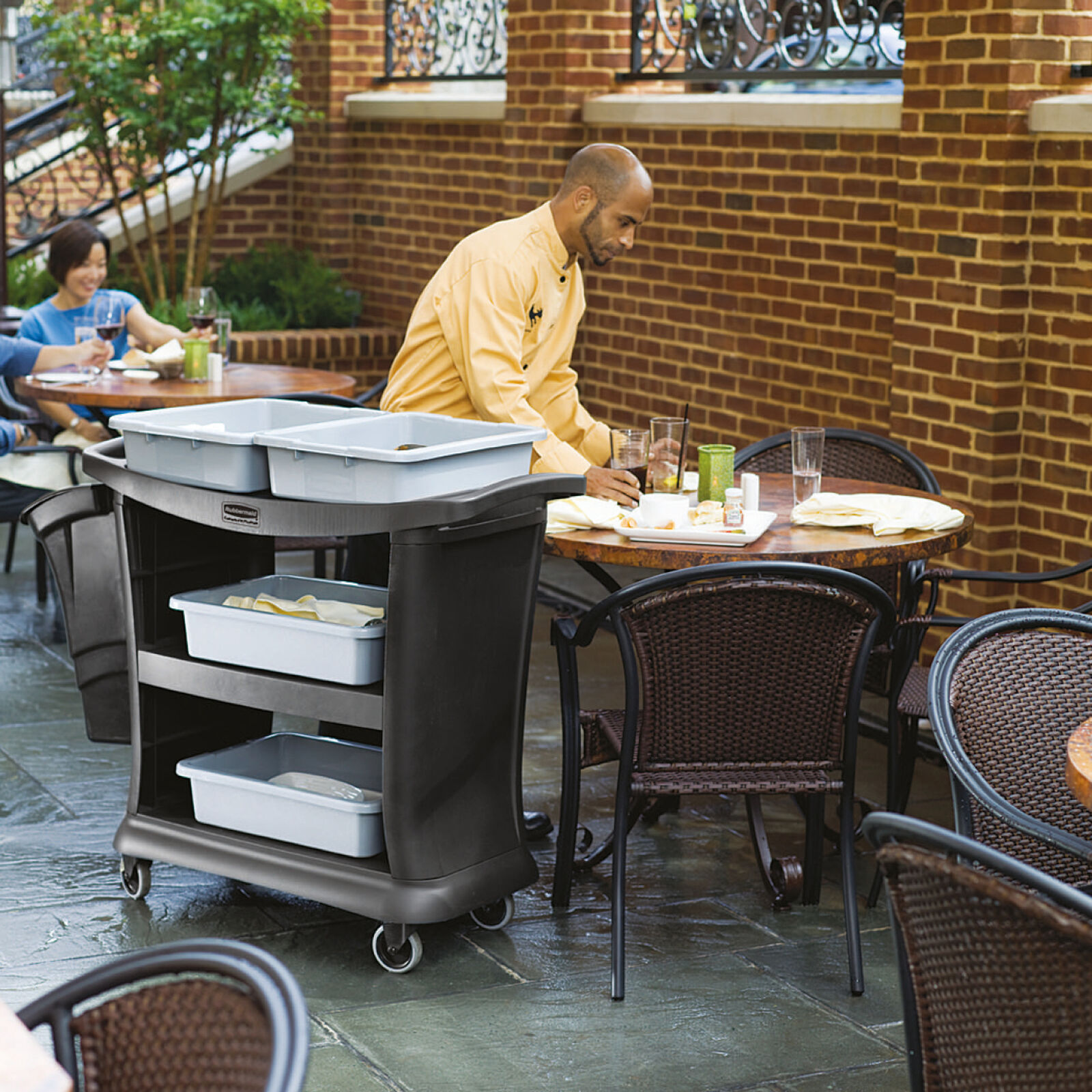 Trolley for serving image number null