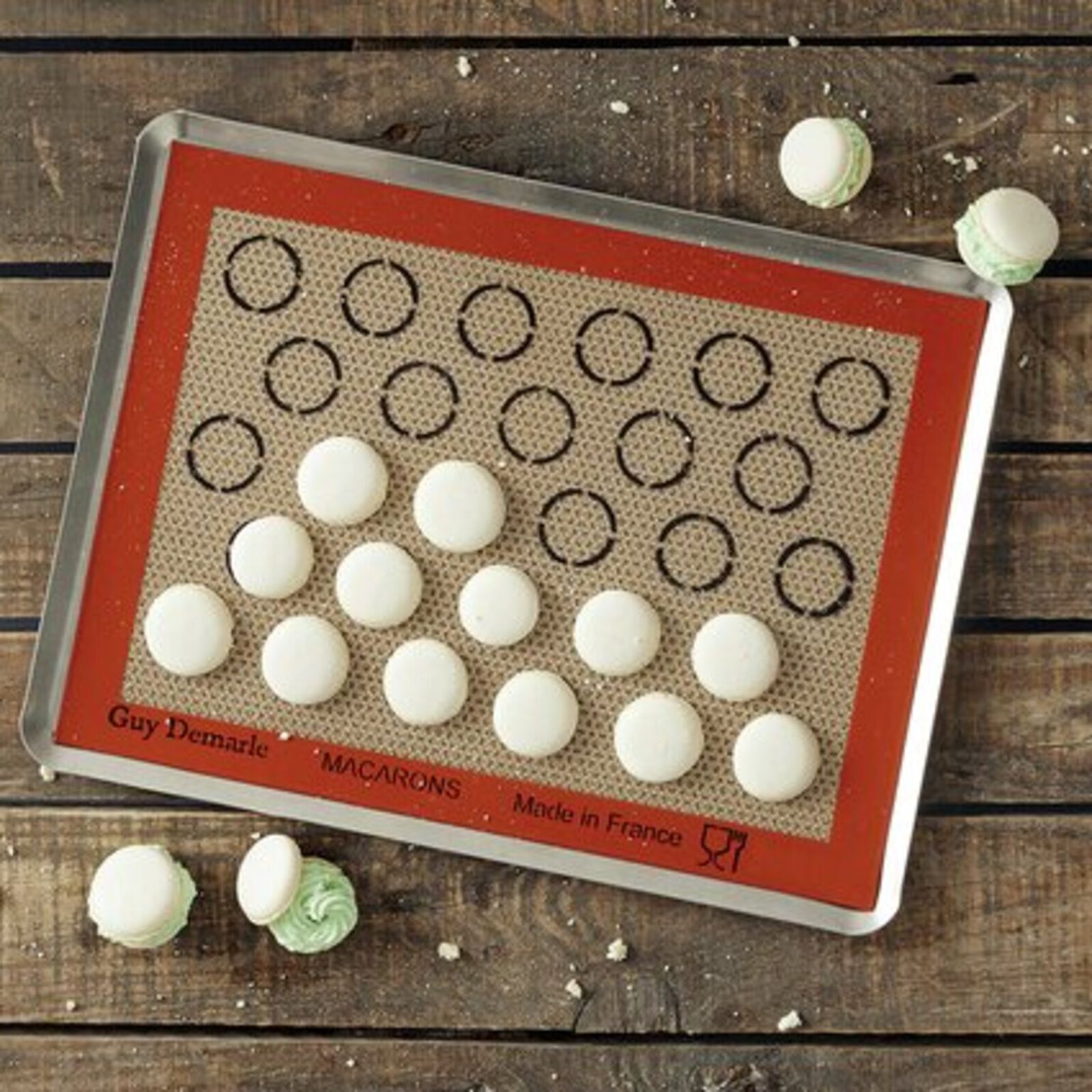 Silicone baking sheet for macarons image number null