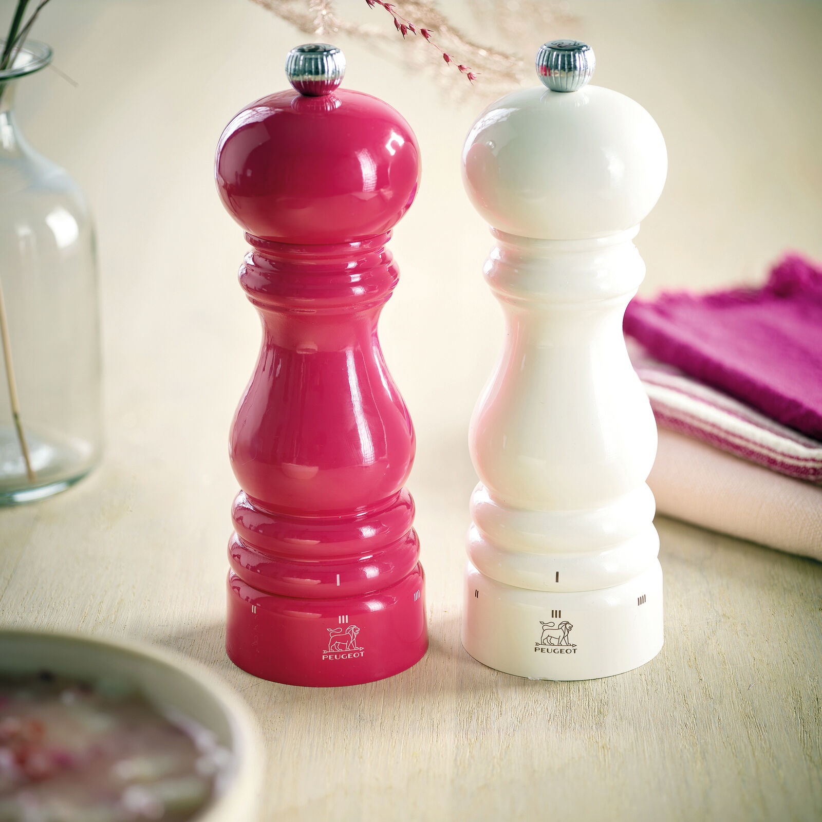 Salt mill  image number null