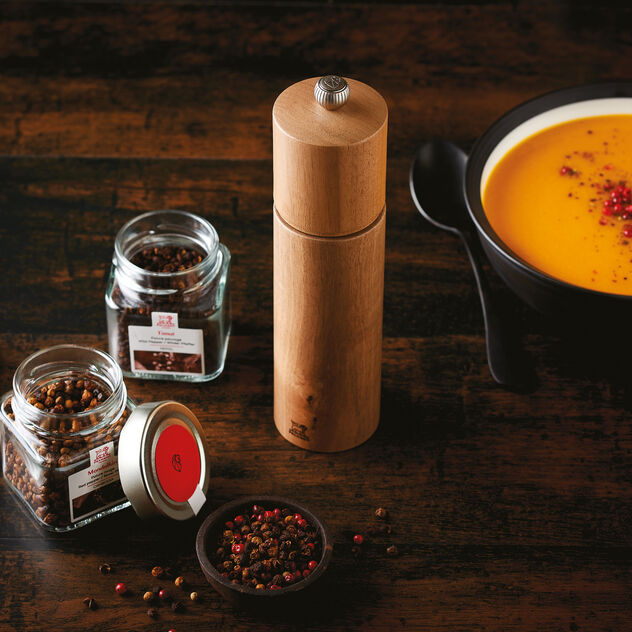 Pepper mill  image number 1