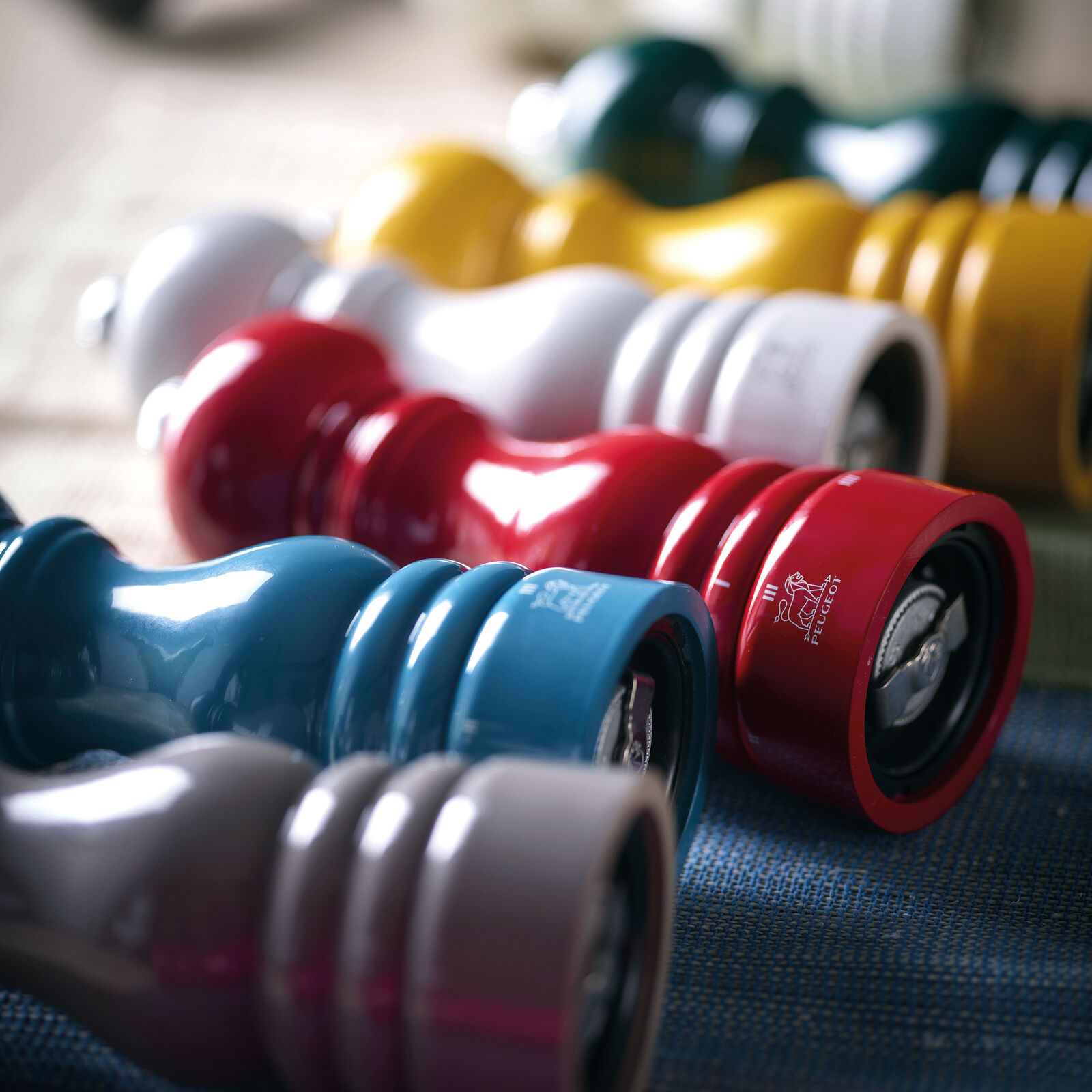 Salt mill  image number null