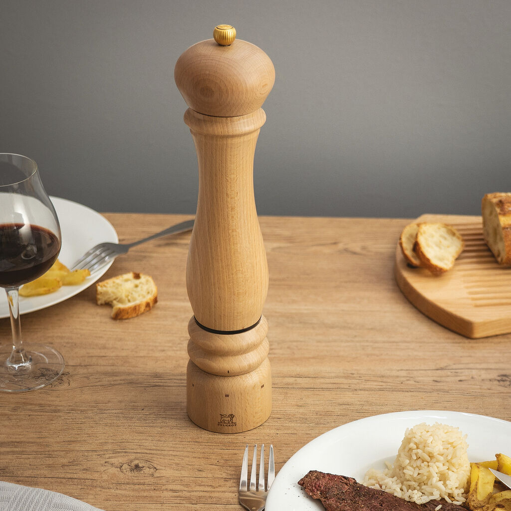 Pepper mill  image number 1