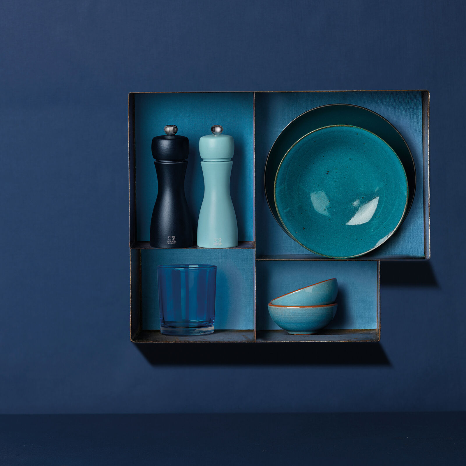 Salt & pepper mill set  image number null